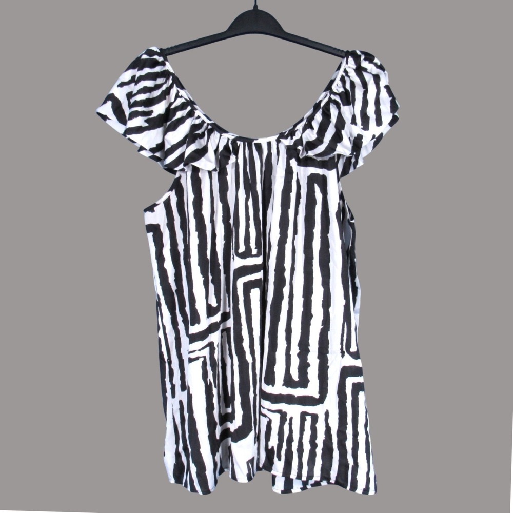 VIOLET & CLAIRE Black/White GEOMETRIC PATTERN Ruffle Collar SATIN Blouse/Top XL